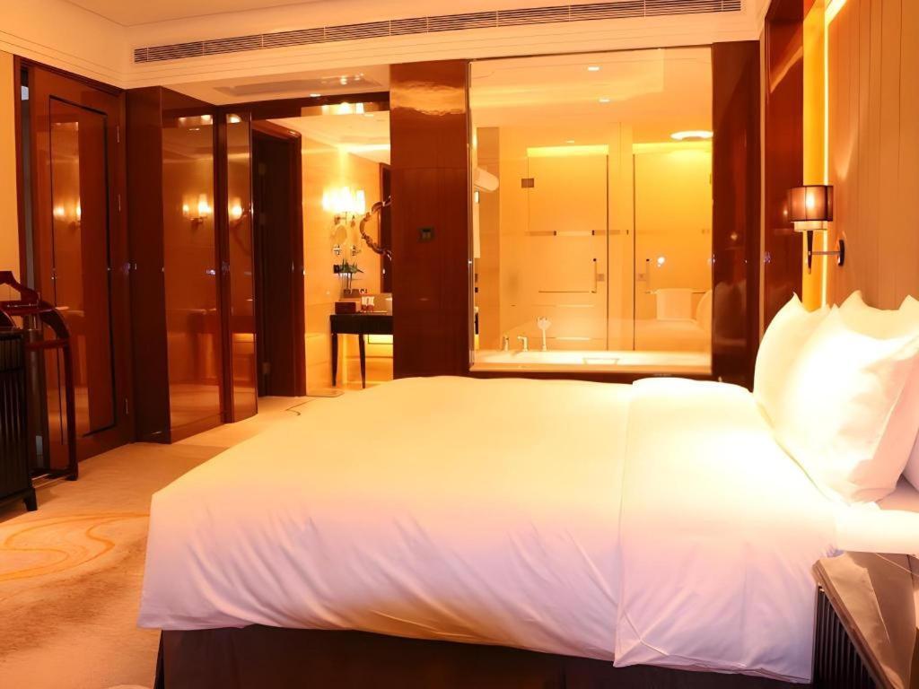 Wyndham Grand Plaza Royale Xianglin Shaoyang Exterior foto