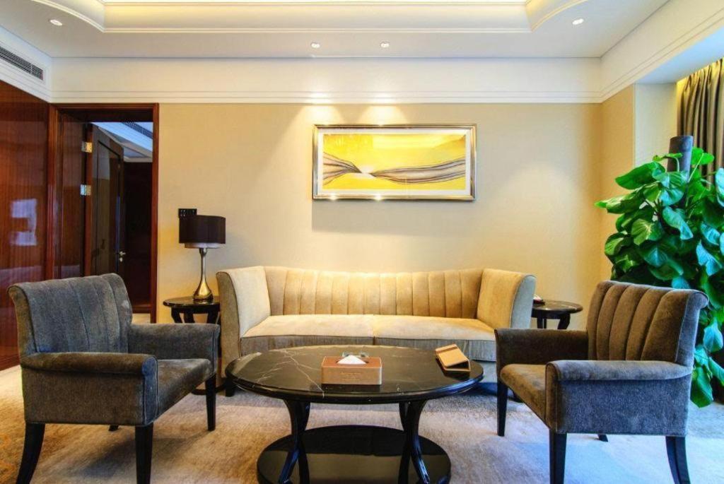 Wyndham Grand Plaza Royale Xianglin Shaoyang Exterior foto