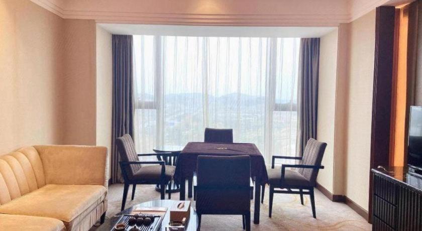 Wyndham Grand Plaza Royale Xianglin Shaoyang Exterior foto