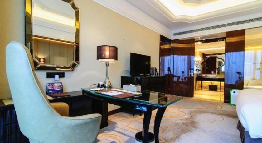 Wyndham Grand Plaza Royale Xianglin Shaoyang Exterior foto