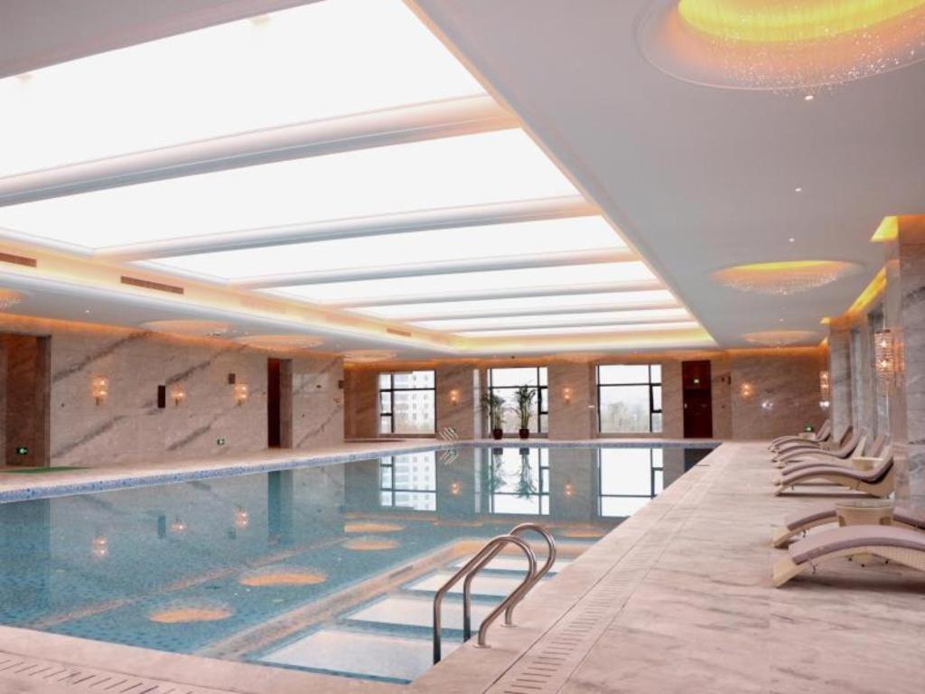 Wyndham Grand Plaza Royale Xianglin Shaoyang Exterior foto